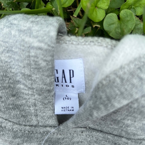Gray Gap Hoodie NWT - Picture 3 of 3